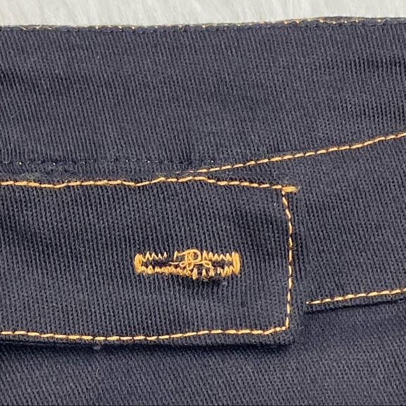 Valia Black Heavy Stitch Pants
Size 7 - Picture 10 of 12